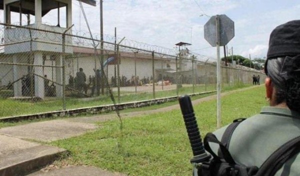 Balacera en La Nueva Joya deja dos reclusos heridos 