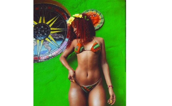 ¡De infarto! Daluna muestra su 'backside' y no está creyendo en nadie