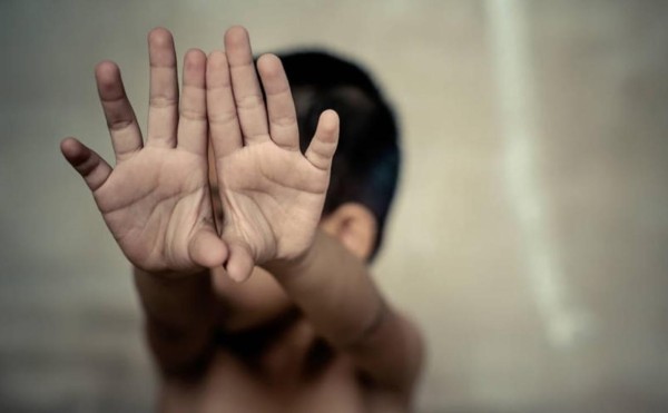 Dejan encerrado a desalmado que le dio paliza a niño en San Miguelito