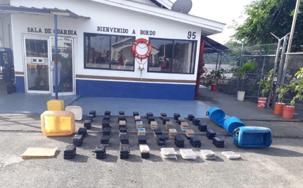 Incautan 139 paquetes de presunta droga en Veracruz