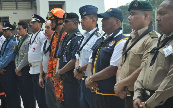 Los magistrados del TE recibieron el mando de los estamentos de seguridad