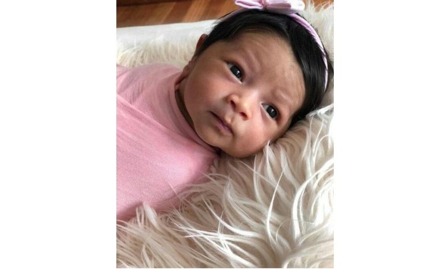 La Miss Colombia 2016 Andrea Tovar presentó a su primogénita, Elena