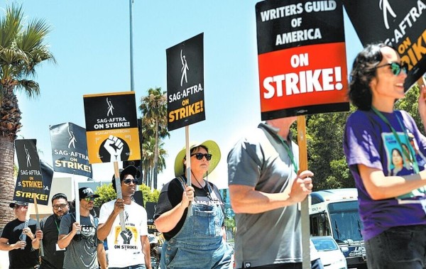 Warner Bros. estima 500 millones en pérdidas por la huelga de Hollywood