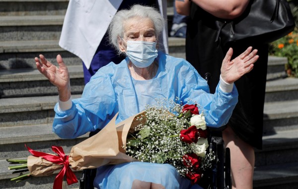 Mujer georgiana de 111 años superó el coronavirus.