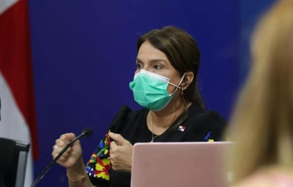 Ministra de Educación adelantó que harán cumplir lo establecido por el Decreto Ejecutivo.