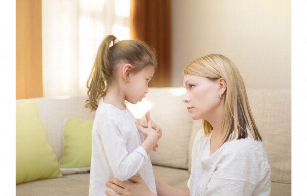 Niños que dicen mentiras, claves para frenarles