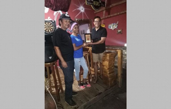 Reconocieron a la boxeadora local ‘La Loba'.