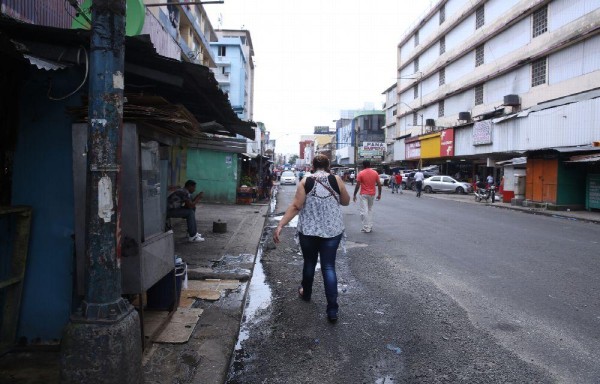 La población de Calidonia ha disminuido el 50%.