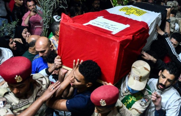 Funeral por el soldado Ahmed Mohamed Ahmed Ali, asesinado en el Sinai, Egipto.