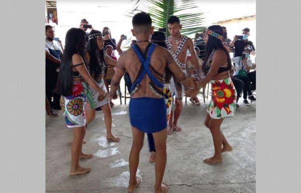 Danzas tradicionales.