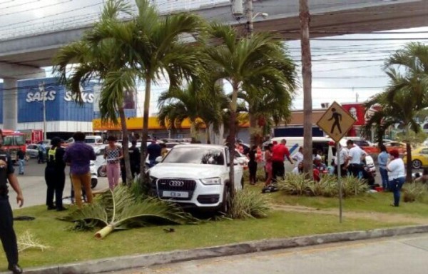 Busito pirata se volcó y dejó siete heridos