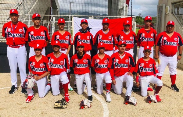 Doleguita representa a Panamá.