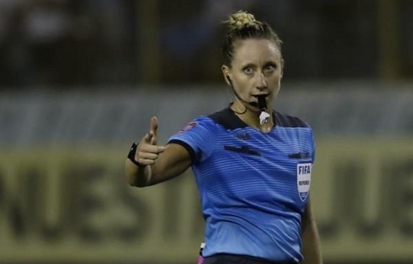 Mundial Femenino: una gringa pitará la final España vs. Inglaterra