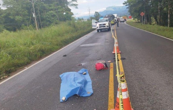 Panameña fue arrollada en suelo tico y en el Oeste, un bus aplastó a otro