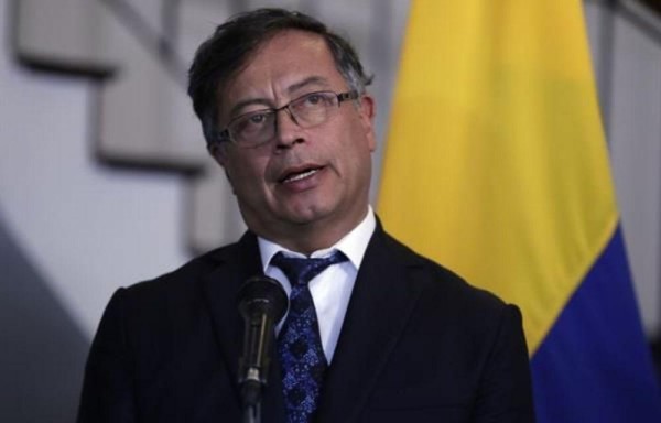Petro: Si EE.UU. cambia su política antidrogas, habrá paz en Colombia