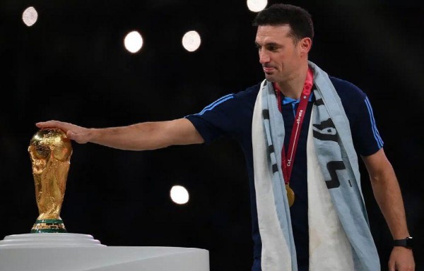 Argentina va con todas sus estrellas ante Panamá