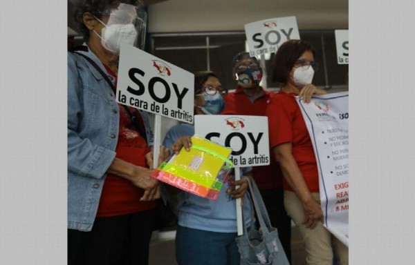 Los pacientes realizaron un piqueteo.