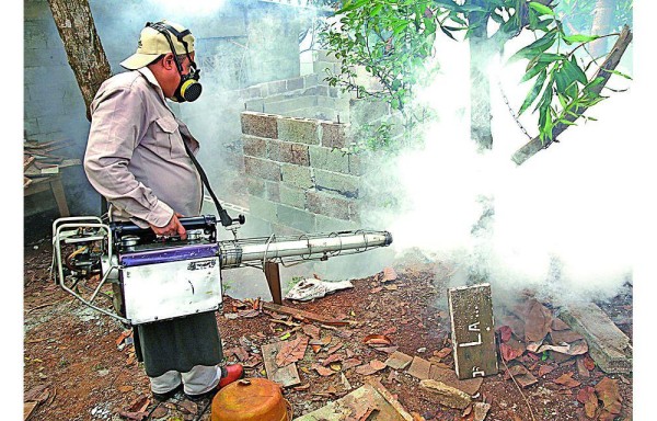 Jornadas de nebulización se llevan a cabo durante los fines de semana en el distrito.