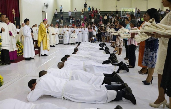 Nuevos diáconos permanentes al servicio de la Iglesia