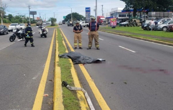 Camioneros involucrados en dos muertes en las carreteras