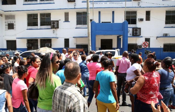 El jueves 16, los padres harán una asamblea en la Esc. Rep. de Venezuela.