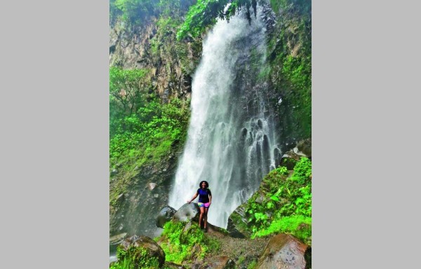 El trueno de muchas aguas