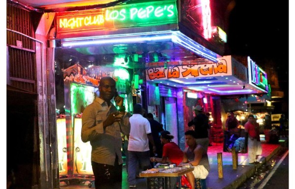 El Siglo visitó los bares, discotecas y cantinas que están ubicados en calle 18 del corregimiento de Santa Ana.