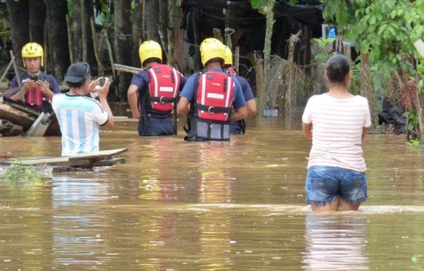 En algunos sectores, el nivel del agua aumentó de forma peligrosa y se realizaron evacuaciones.