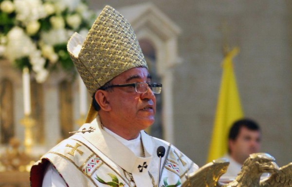 Iglesia pido reprogramar las reuniones