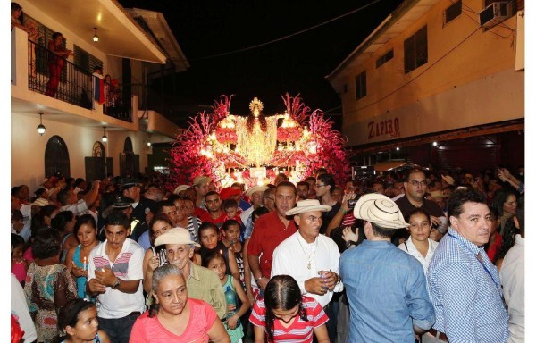 ¡Qué viva Santa Librada!