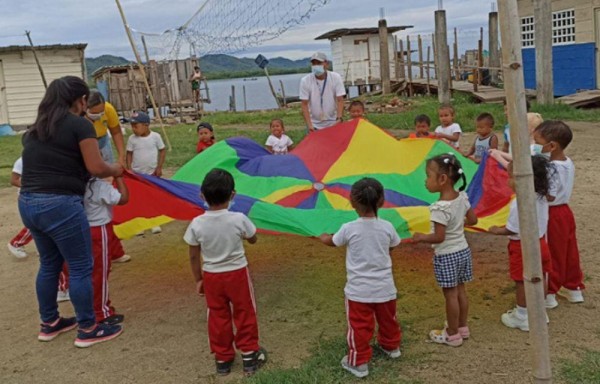 Realizaron actividades con los alumnos.