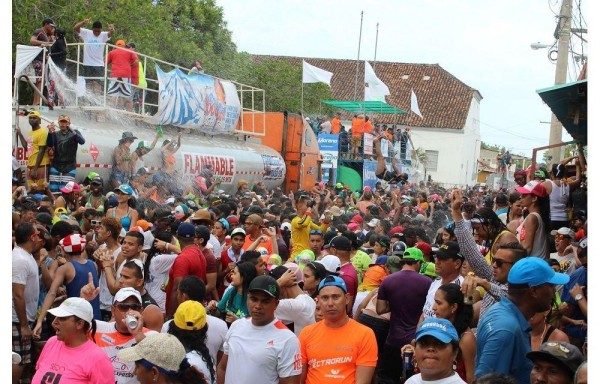 La gente se gozó todo el día del Martes de Carnaval en La Villa de Los Santos.