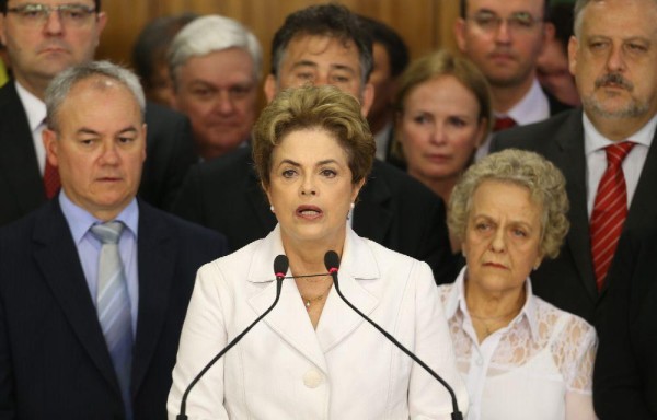 Dilma queda a dos pasos de su destitución