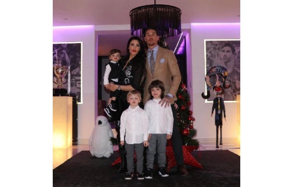 Famosos comparten en redes sociales llegada del 2020