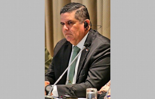 Ministro de Seguridad Juan Pino