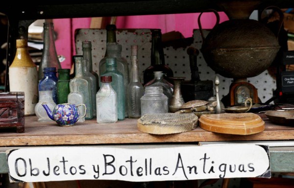 Le da vida a la madera en Santa Ana