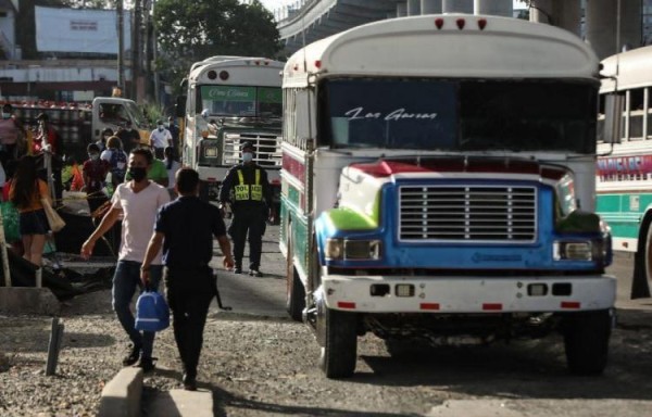 Hoy inicia el diálogo nacional a favor del transporte