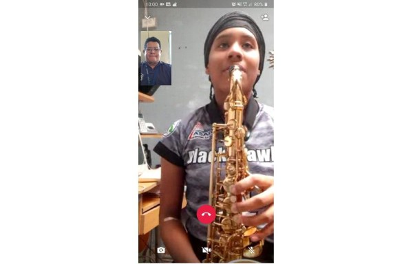 Policía Nacional ofrece clases de música gratuita a niños y jóvenes