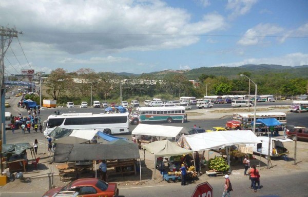 Antigua zona paga temporal es utilizada por los conductores de buses de Chepo.
