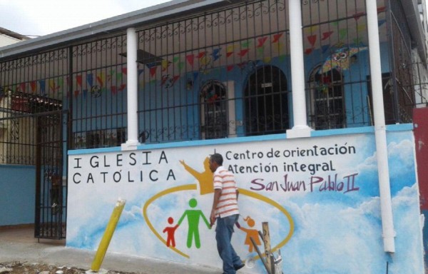 Centro de atención fue inaugurado ayer por Ulloa.