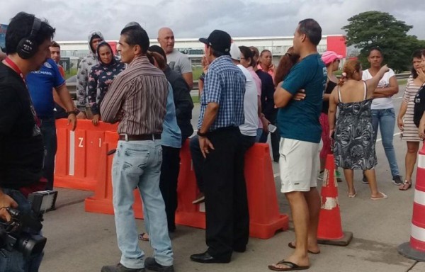 Residentes de Don Bosco cerraron el Corredor Sur.