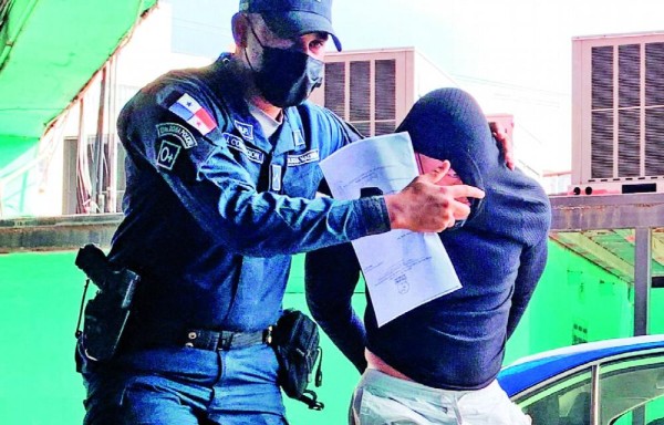 No existe una respuesta definitiva sobre cuando hay que negociar con un delincuente.