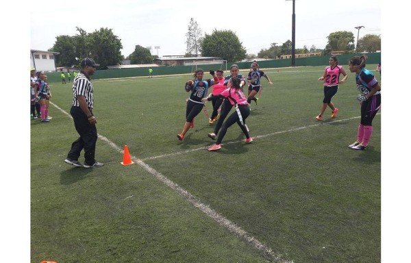 Las chicas dieron todo en la cancha del ‘Toco’ Castillo.