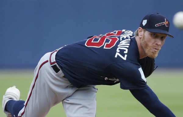 Mike Foltynewicz le dio a Atlanta su primera victoria en su duelo con San Luis.