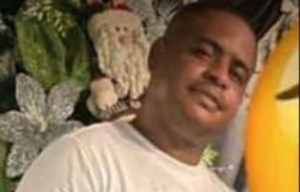 Víctor Castillo Hill, tenía 42 años