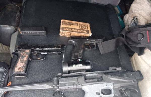 Capturan a sujeto que transportaba droga y llevaba consigo tres armas de fuego