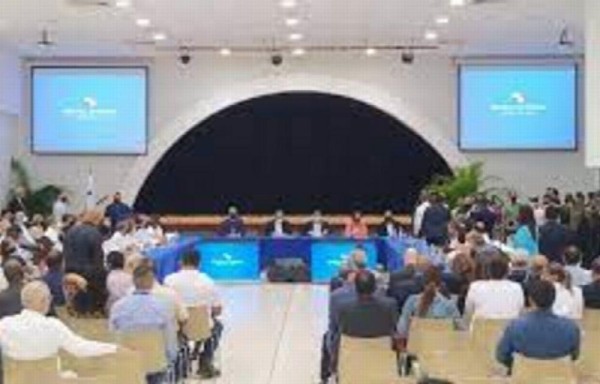 Hoy se reune la Mesa del Diálogo por Panamá para ver la corrupción