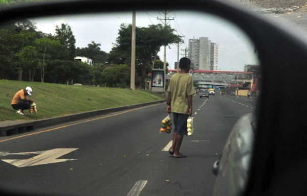 Unos 26,700 menores de edad trabajan en Panamá, según la OIT.