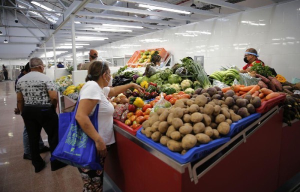Los clientes prefieren el San Felipe Neri por su variedad.