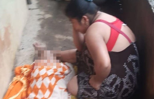 ¡Dolor de madre! Su hijo de 4 años se ahogó en alcantarilla